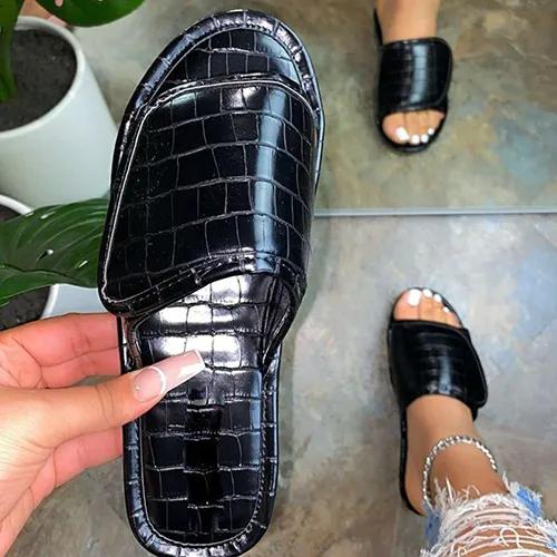 2021 High quality Women Slippers Woman Summer Slides Women's Hook Loop Casual Outdoor Flats Fashion Shoes