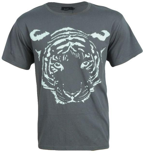 Truth Men's Lion-Printed T-Shirt
