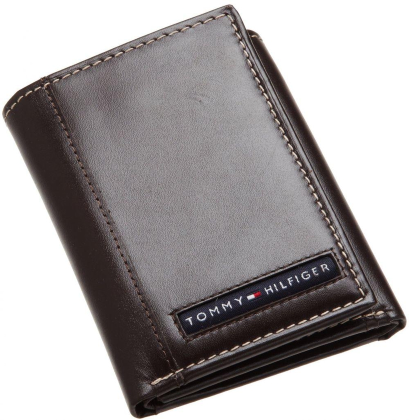 محفظة رجالية من تومي هيلفيغر - بني