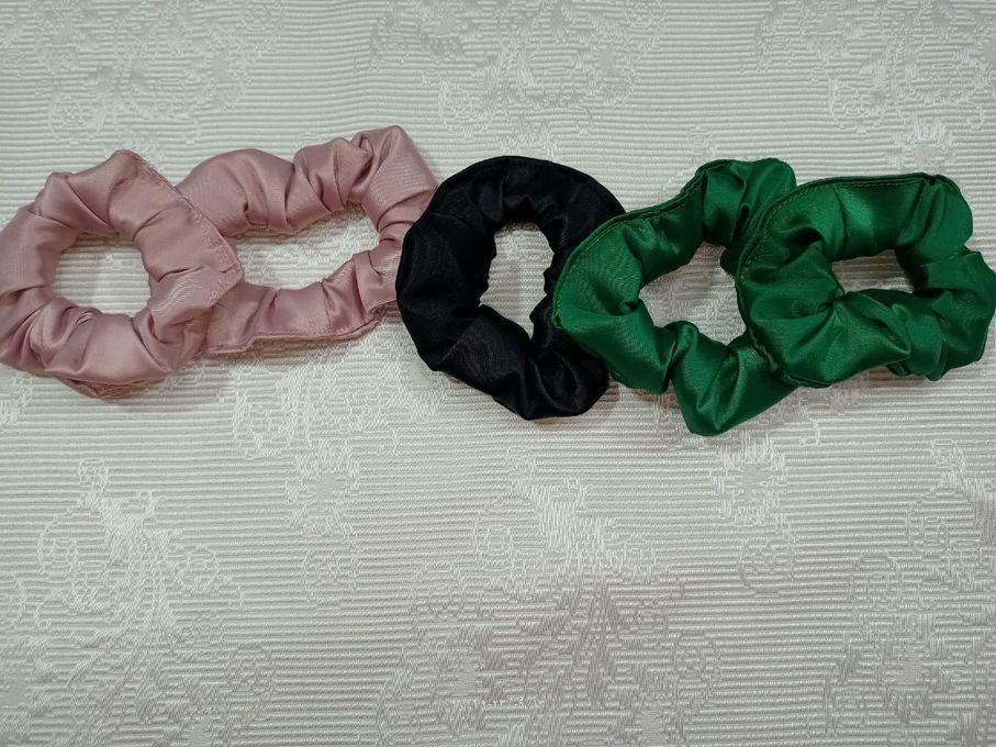 Set Of 5 Colorful Satin Scrunchies With Big Size