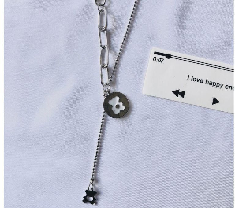 Bear Pendant Necklace- Silver