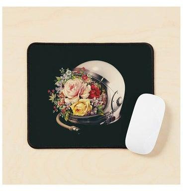 In Bloom Mouse Pad Multicolour