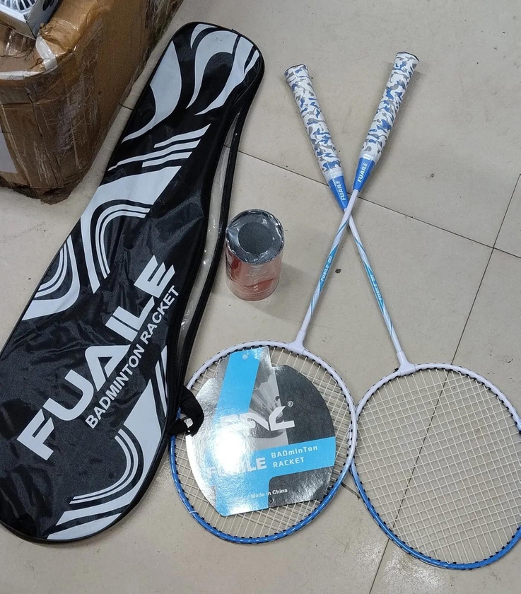 FUALEA Pair Of Badminton Racket WiSH ALUMTEC 215 + 6 Shuttlecockdesigned for intermediate players.made up of aluminium and thus is very light weight and strong.  It has a low torsi