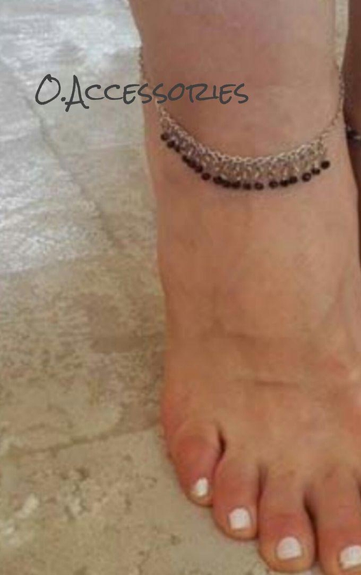 O Accessories Anklet Black Beads _ Silver Chain
