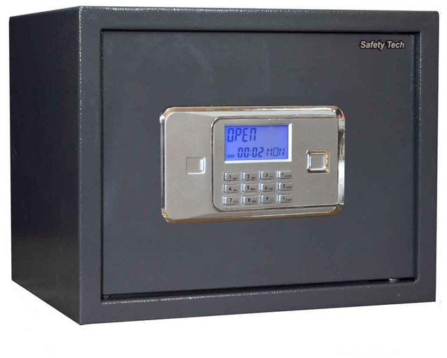 Safety Tech 30X38X30 Cm Electronic Safe With Screen, Alarm And 2 Gallon Blt - Dark Gray