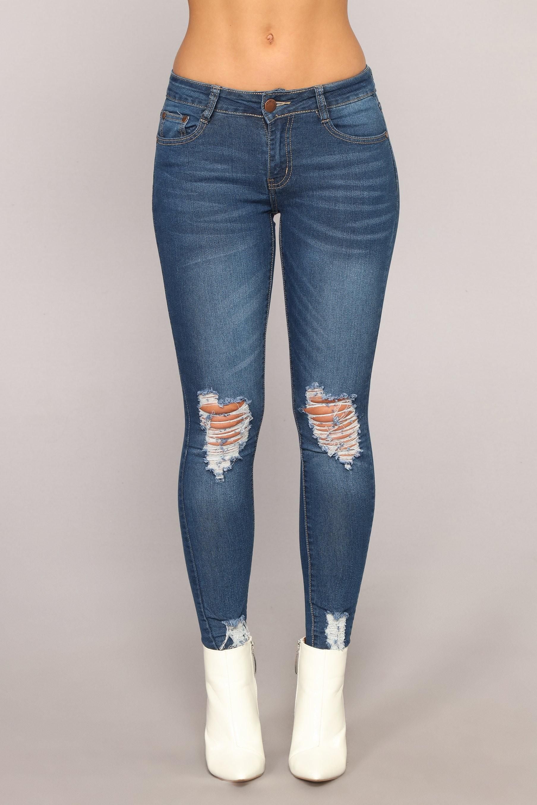 Girl On The Go Distressed Jeans