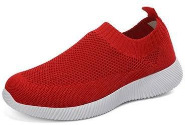 حذاء تدريب محبوك بمقدمة مستديرة وتصميم مفرغ أحمر/أبيض