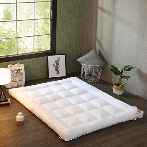 Japanese Foldable Mattress, Soft Tatami Futon Floor Mat Comfortable Breathable Thick Sleeping Pad for Dormitory Living Room (Color : White, Size : 135x200cm(53x79inch))