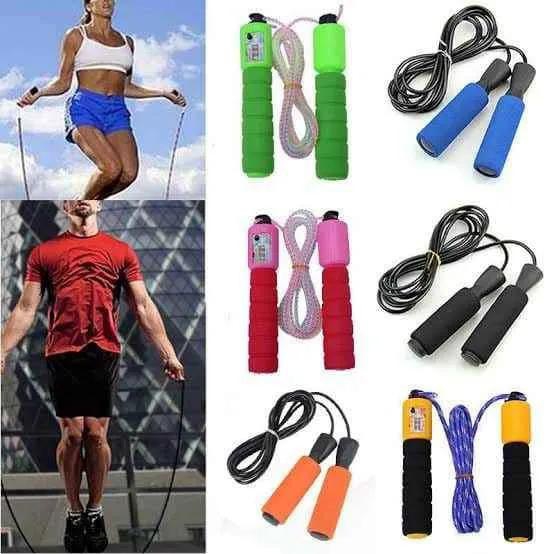Digital skipping ropes with counter