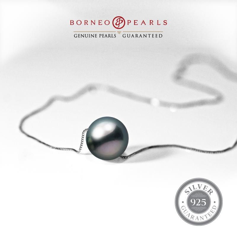 Single Round 9-10mm Black Pearl Necklace on a Silver Chain