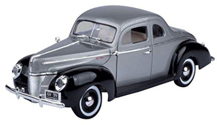 Ford Deluxe Diecast Car 549 g