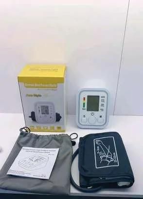 digital blood pressure monitor upper arm