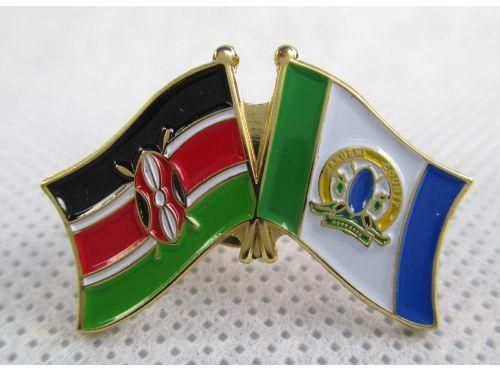 Fashion Kenya - Makueni Double Flag Lapel Pin