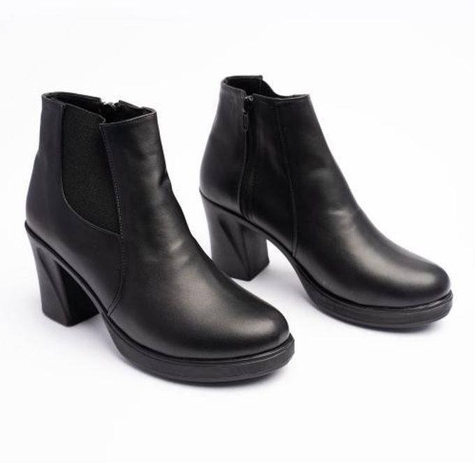 Lile G-49 Stylish Leather Heeled Boot - Black