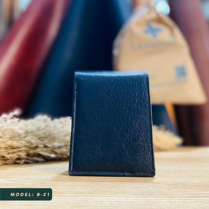 Natural Leather Leazus Wallet - Black