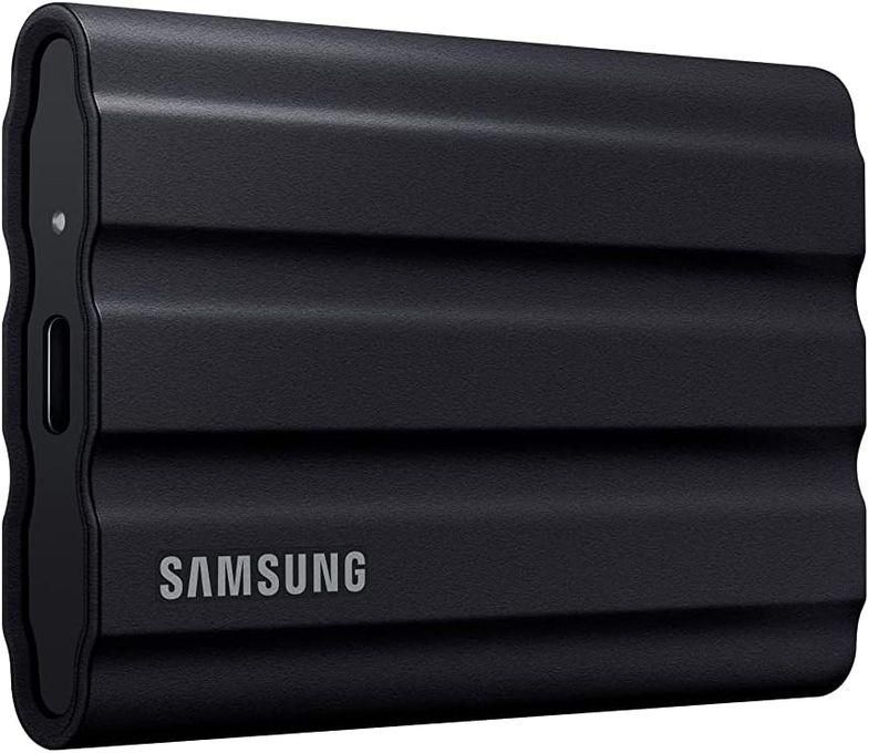 Samsung SAMSUNG T7 Shield 1TB, Portable SSD, up to 1050MB/s, USB 3.2 Gen2, Rugged, IP65 Rated, for Photographers, Content Creators and Gaming, External Solid State Drive (MU-PE1T0S/AM, 2022), Black