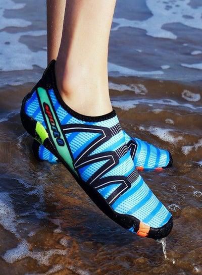 زوج حذاء الشاطئ المسطح سريع الجفاف