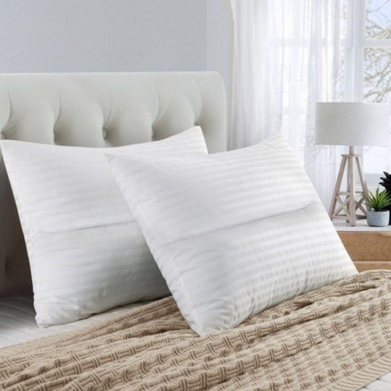 Icon Capitone Pillow - Size 50 x 70 cm