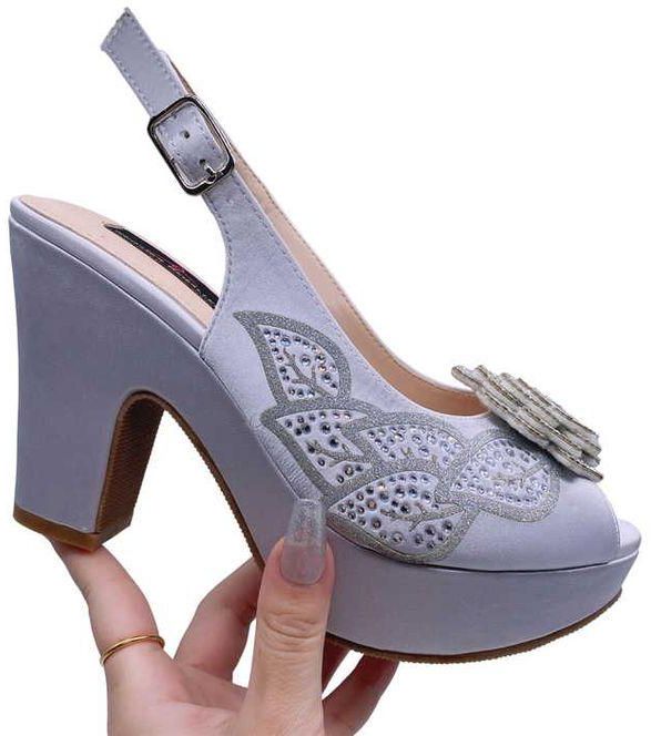 Beautiful Ladies Heel Sandals-Silver