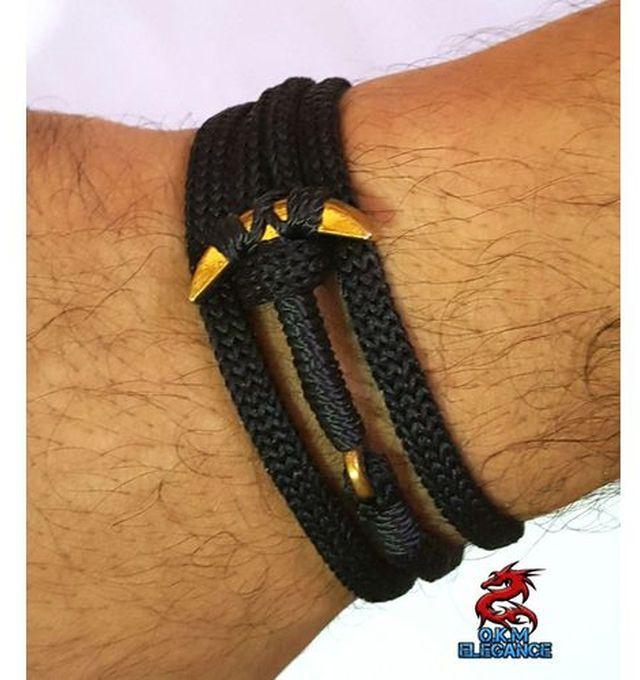 Take A Note Of The Black Rope And Hit With A Single Thread Of Elegance.O.K.M