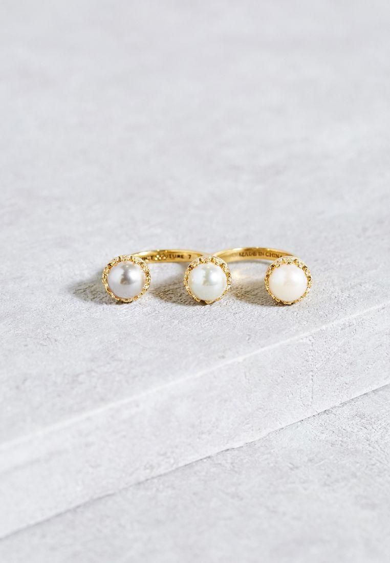 Winter Palace Pearl Ring