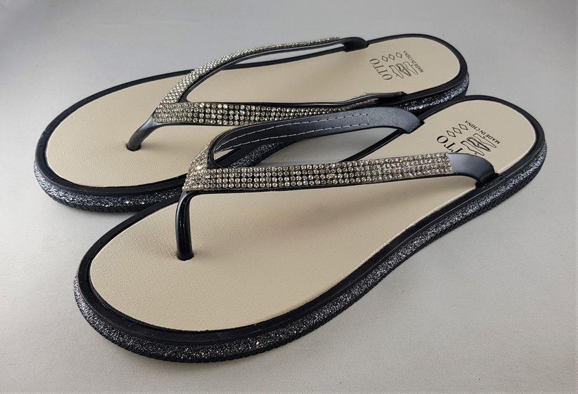 Glittery Flat Slippers - Black & Silver