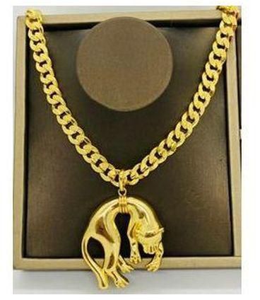 Cuban Link Chain With Pendant Gold