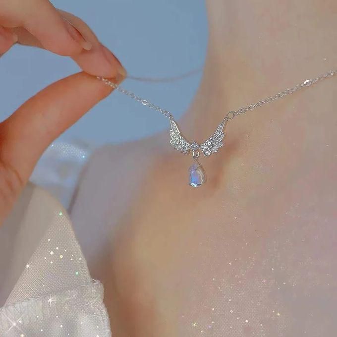 Elegant Women Crystal Angel Wings Necklace - Silver Color
