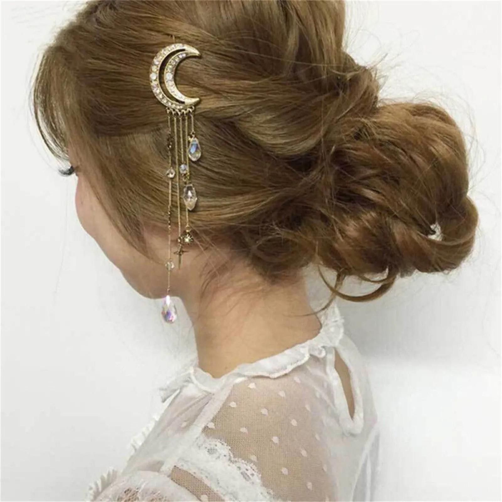 New Trendy Drop-Shaped White Crystal Women'S Alloy Crystal Rhinestone Moon Tassel Hairpin Hair Accessories