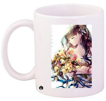مج قهوة بطبعة على شكل فتاة كرتونية مع أزهار أبيض/أزرق/أصفر