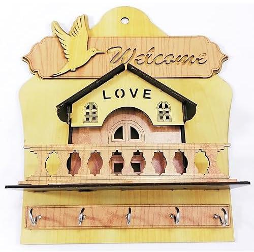 علاقة مفاتيح خشبية على شكل منزل بلون بيج واصفر، حامل مفاتيح خشبي على شكل منزل