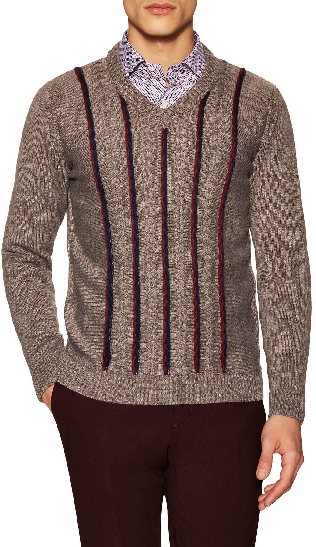 Ernest Hemingway - Wool V-Neck Cable Sweater