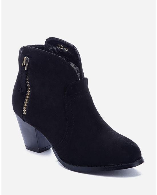 Varna Edgy Ankle Boots - Black