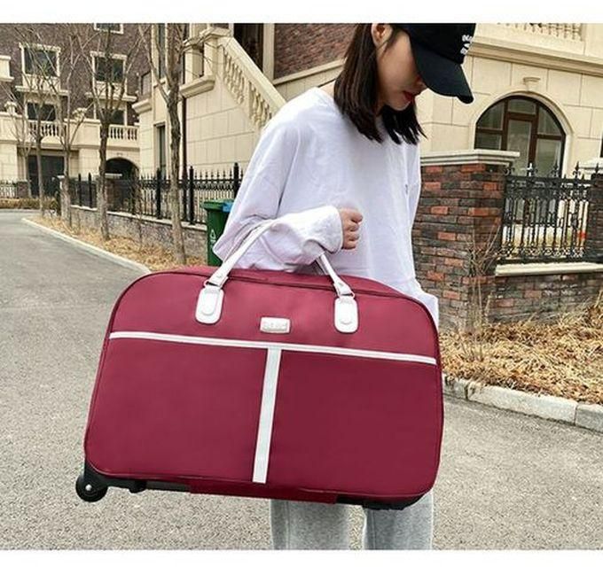 Classy Lightweight Foldable Travelling Travelling Duffel Bag - Red