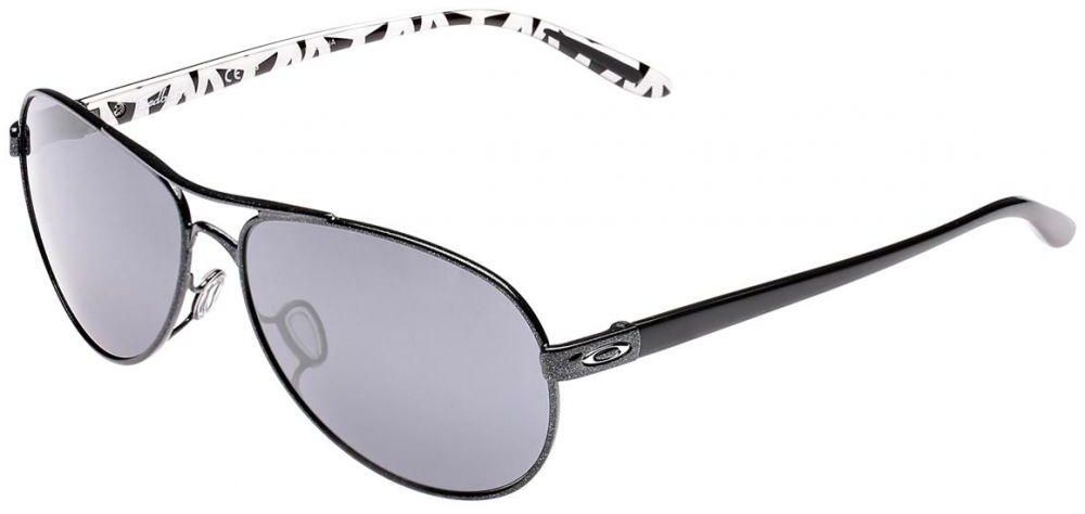 نظارات شمسية من اوكلي باطار اسود 4079-05