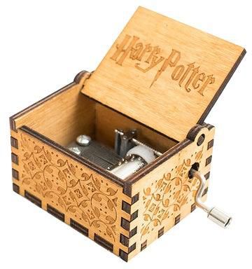 صندوق موسيقى كلاسيكي مصنوع من الخشب يتم تشغيله يدويا بتصميم مستوحى من فيلم "Harry Potter" بيج 64 x 52 x 42ملليمتر