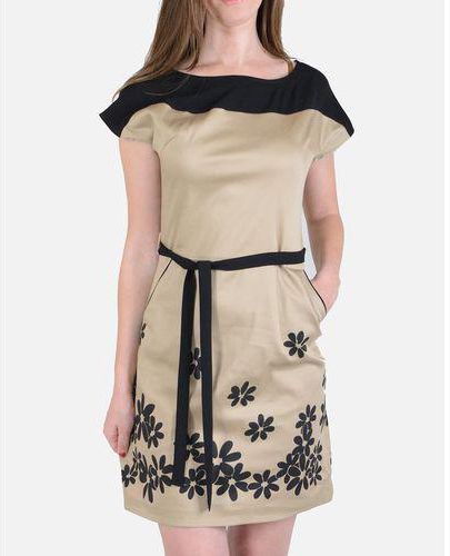 Giro Floral Pattern Shift Dress - Beige & Black