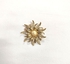 A Set Of 2 Brooches For Elegant Women - Golden - Metal