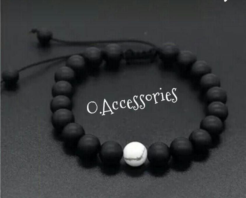 O Accessories Bracelet Black Stone ,onyx Stone ,one White Turquoise Stone