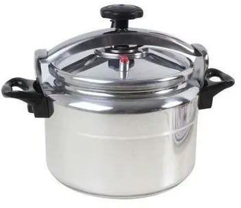 Pressure Cooker 7L - Explosion Proof -Silver The shorter cooking time saves energy, as well as more of the nutrients and flavors in the food. The pressurized steam tenderizes meats